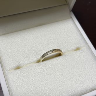 【MOUV(モーブ)】の口コミ 色や、形など他の人と被らないようなデザインで細部にこだわって自分の色を...