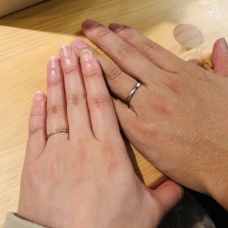 【SUNDANCE BRIDAL】の口コミ 自分たちで細さや、材質、デザイン、宝石などなど全て選ぶことができ、何度...