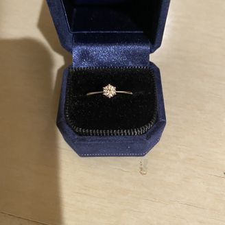 【Flowaves(フロウェーブス)】の口コミ 大きさよりも透明度やクラリティーを重視した方がこだわっている感が出る
...