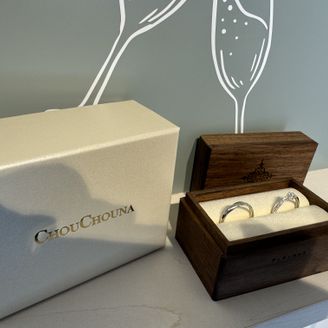 【CHOUCHOUNA(シュシュナ)】の口コミ シンプル且つカジュアルなデザインと、着け心地で選びました。普段使いして...