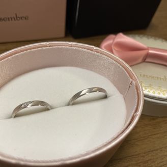 【insembre(インセンブレ)】の口コミ シンプルなツヤ消しの指輪でいつも着用するのに丁度よいデザインでずっとつ...