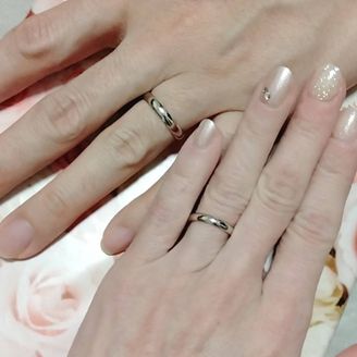 【PILOT BRIDAL(パイロットブライダル)】の口コミ シンプルで素敵です。
つけ心地もなめらかでよく、つけたり、はずしたりし...