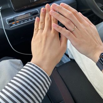 【atelier tamari(アトリエタマリ)】の口コミ ・フルオーダーができる点。
素材、色、ダイヤの数、形など全て要望に応え...