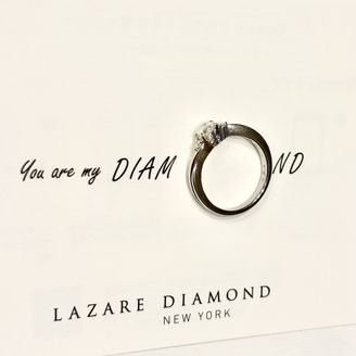 ヴァイン [婚約指輪] ラザール ダイヤモンド(LAZARE DIAMOND