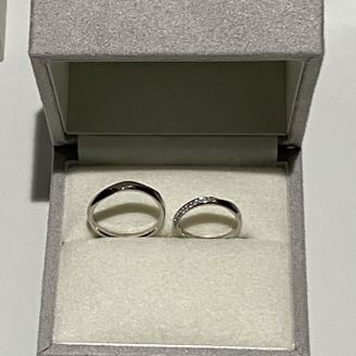 【Toi-lueur(トワル)】の口コミ 指輪のデザインはシンプルで結婚指輪にするには適したものかなと思い選びま...