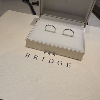 【BRIDGE(ブリッジ)】の口コミ デザインが他になくてとても可愛いです。
また、１つ１つ手作りです。
い...