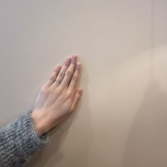 【Foulason(フレゾン)】の口コミ シルバーでキラキラしているのがとっても可愛いです。この指輪をつけただけ...