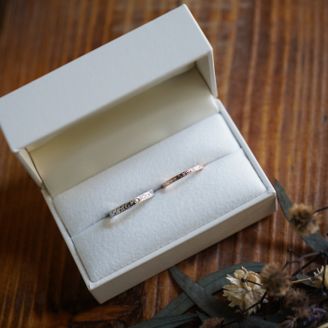 【THREE TREES(スリーツリーズ)】の口コミ 自分達で1からどんなデザインにしたいか考えて、オリジナリティ溢れる指輪...