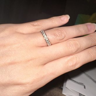 【リューツウ】の口コミ 0.55ct、HクラスのSIレベル、verygoodランクです。
ライ...