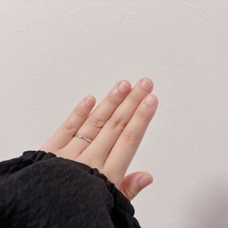 【俄(にわか)】の口コミ ダイヤの煌めきがとても素敵だなと思ったのが第一印象です。職場でつけられ...