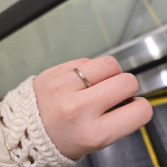 【NIESSING(ニーシング)】の口コミ ゴールドの色味が種類豊富なところが一番の魅力でした！ローズウッドという...