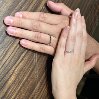 【Quand de Mariage(クワンドゥマリアージュ)】の口コミ 価格帯が良心的でありながら、洗練されたデザインが多く、特別感のある指輪...