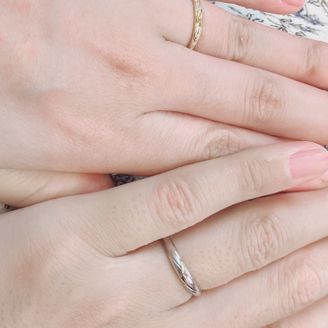 【AFFLUX(アフラックス)】の口コミ 豊富にあるデザインの中から、それぞれ最も気に入ったものを選択しました。...