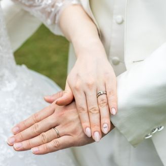 【ブルガリ(BVLGARI)】の口コミ 結婚指輪は、ウェーブがかかっていて、しっかり指にフィットします！！
傷...