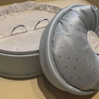 【Disney Cinderella(ディズニー シンデレラ)】の口コミ 指輪はプラチナでウェーブタイプのものを探しました
ウェーブタイプでも、...