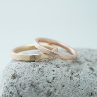 【THREE TREES(スリーツリーズ)】の口コミ デザインや色、大きさなど一つ一つ説明を受けながら自分の好みの指輪を手作...