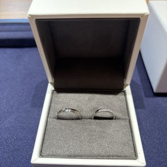 【Flowaves(フロウェーブス)】の口コミ 着け心地が良く、日常使いし易いシンプルで飽きがこないテザインにしました...