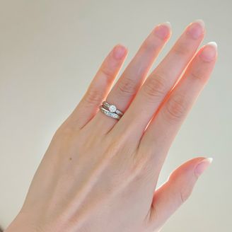 【SWEET BLUE DIAMOND(スウィートブルーダイヤモンド)】の口コミ 多様なデザインとスタイルです。日常使いから特別な場面まで、あらゆるシー...