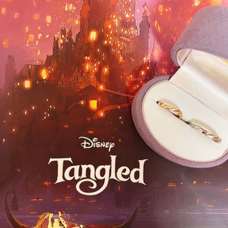 【Disney PRINCESS Rapunzel(ディズニープリンセスラプンツェル)】の口コミ デザインがとても可愛いです!!
裏面にラプンツェル風の文字や絵柄を入れ...