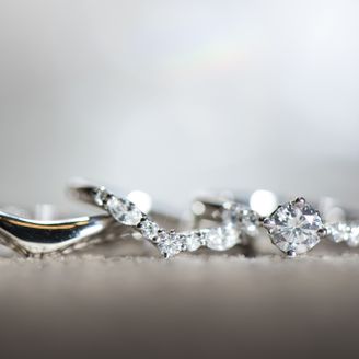 【Mariage ent(マリアージュエント)】の口コミ 指輪を探すときに結婚指輪と婚約指輪を重ね付けできる指輪を探していました...