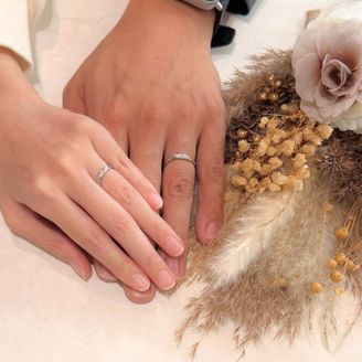 【CAFERING(カフェリング)】の口コミ 他の店舗にも行き、色々なブランドを見せていただきましたが、一番着け心地...