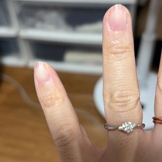 【ECRIN(エクラン)】の口コミ シンプルでかわいい。最初はもっとかわいいかわいいデザインのにしてたので...