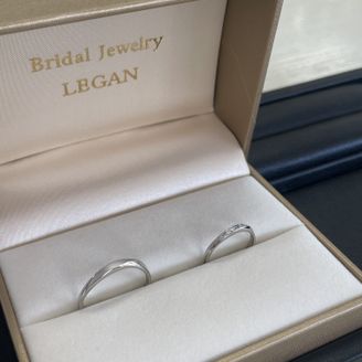 【LEGAN(レガン)】の口コミ 細めのデザインでそれぞれかわいらしいところです♡
アイスブルーダイヤモ...