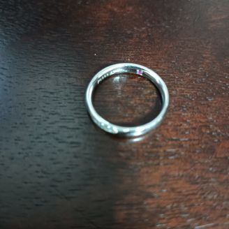 【PILOT BRIDAL(パイロットブライダル)】の口コミ 素材プラチナ99.9%！頑丈で歪んだりすることがほぼなく永く使用できる...