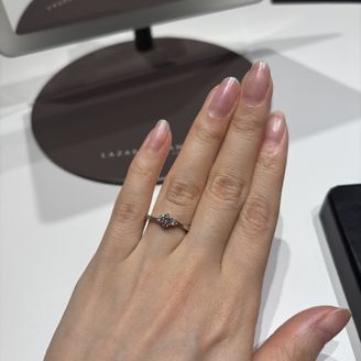 ヴァイン [婚約指輪] ラザール ダイヤモンド(LAZARE DIAMOND