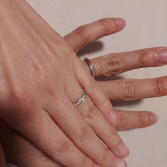 【PILOT BRIDAL(パイロットブライダル)】の口コミ 造りがしっかりしている鍛造であり、日常使いでも歪みや石取れの心配が少な...