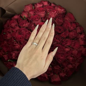 【ブシュロン(BOUCHERON)】の口コミ 結婚指輪のデザインがとても気になっていて、シンプルだけどちゃんと存在感...