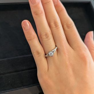 【EIKA(エイカ)】の口コミ 選べるデザインが豊富で、王道なデザインからちょっと変わったものまで選べ...