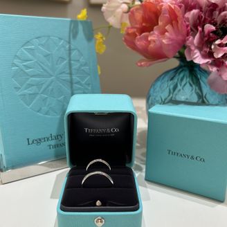 【ティファニー(Tiffany & Co.)】の口コミ 指輪は男女ペアのものを購入しました。
シンプルがいいけどダイヤモンドは...