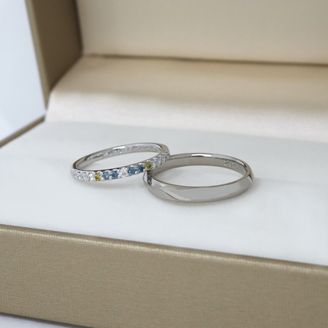 【LEGAN(レガン)】の口コミ とにかく人と被りたくないのと、好きなブルーをメインにしました。ホワイト...