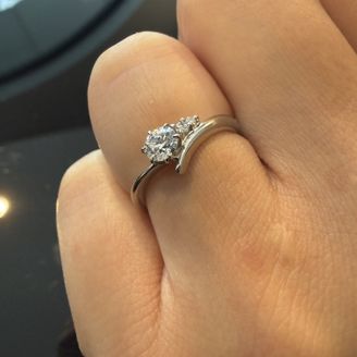 【EIKA(エイカ)】の口コミ 毎日付けても飽きがこないデザイン。かつ、お出掛け時にアクセントにもなる...