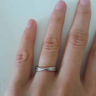 【TILLA EARTH(ティーラアース)】の口コミ 　ごてっとしておらず、細い指の私にぴったりだなと思って購入しました。
...