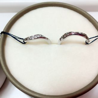 【ESTELLE(エステール)】の口コミ ブランド三社回って、購入したブランド以外の二社は、仕事中 朝 昼 夜問...