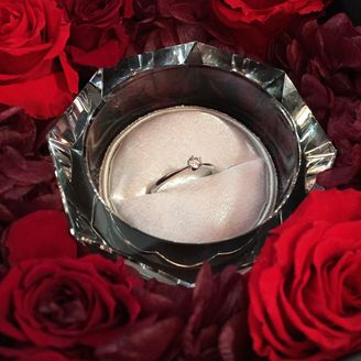 【kukka*kukka(クッカクッカ)】の口コミ いくつかの指輪と悩みましだが、シンプルで華奢なデザインが気に入りこちら...