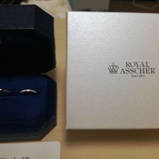 【ROYAL ASSCHER(ロイヤル・アッシャー)】の口コミ 着け心地がとても良く、アクセサリーが苦手な私でもストレスにならなかった...