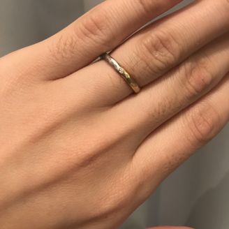 【gram(グラム)】の口コミ ありふれたデザインより、個性的な少し目を惹くデザインが好きな私たち。
...