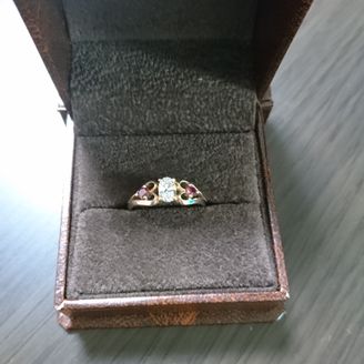 【LORO(ロロ)】の口コミ 旦那がお店のデザイナーさんと打ち合わせをし、デザインを考えたくれました...