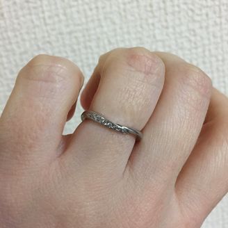 【俄(にわか)】の口コミ 「手を取りあう二人をイメージ」というコンセプトにピッタリな可愛らしくも...