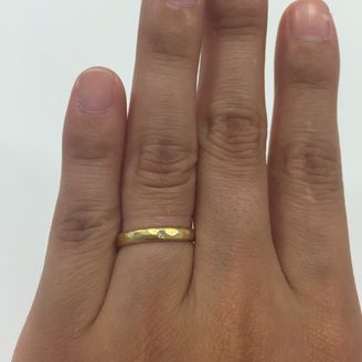 【gram(グラム)】の口コミ お店には沢山の指輪のサンプルがおいてあり
1つ1つオーダーでの購入だっ...