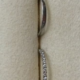 【Dolfani(ドルファーニ )】の口コミ 私はハーフエタニティリングを希望しており、この指輪の決め手となったのは...