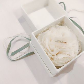 【Marriaged Marriage(マリッジド・マリッジ)】の口コミ 第一印象で気になったのがこのデザインでした。シンプルだけど「おっ？」と...