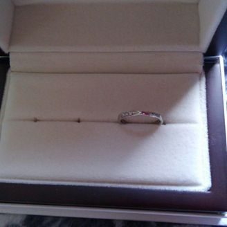 【KITAGAWA(キタガワ)】の口コミ ダイヤが入っているのですが、あまりキラキラして派手になりすぎることがな...