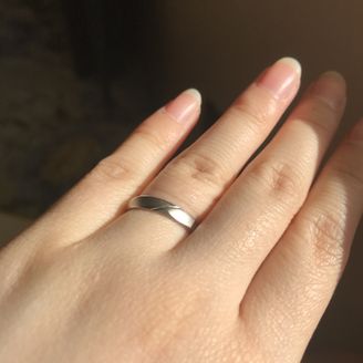 【KITAGAWA(キタガワ)】の口コミ ８割がた私の好みです。
結婚指輪は一生身につけるものだと私は思っていた...