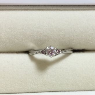 【Dolfani(ドルファーニ )】の口コミ ピンクダイヤモンドの入った指輪を探しており数件見て回ったりネットで調べ...