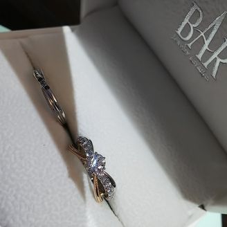 【J.C.BAR(ジェーシーバール)】の口コミ 二人の会話から担当者さんが何度もデザインを直してくれ最後までわがままい...