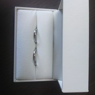 【insembre(インセンブレ)】の口コミ シンプルで値段が二人で10万程度のものをを探していました。プラチナでか...